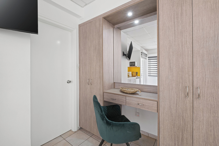 Others 5, Larnaca Bay Suites, Larnaca