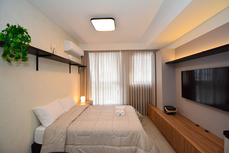 Room 4, Studio em frente a UFSC e HU - 426A, Florianopolis