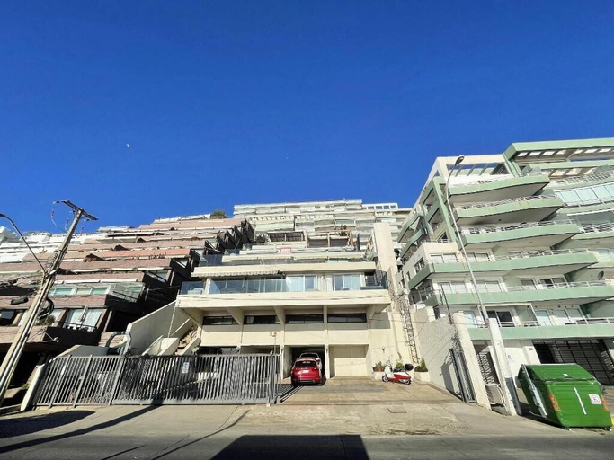 Exterior, Rbk Único y amplio depto. frente al mar, Valparaíso