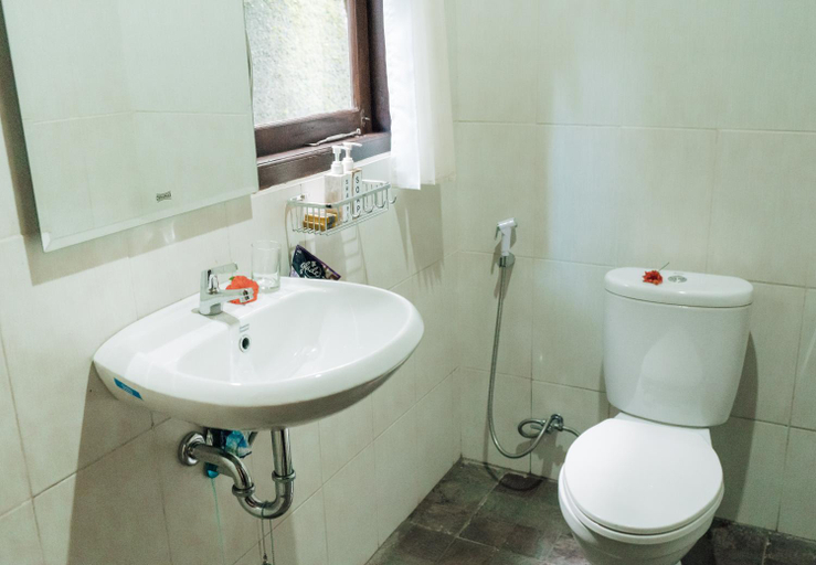 Bathroom 3, Pondok Sapta Sallaca, Karangasem