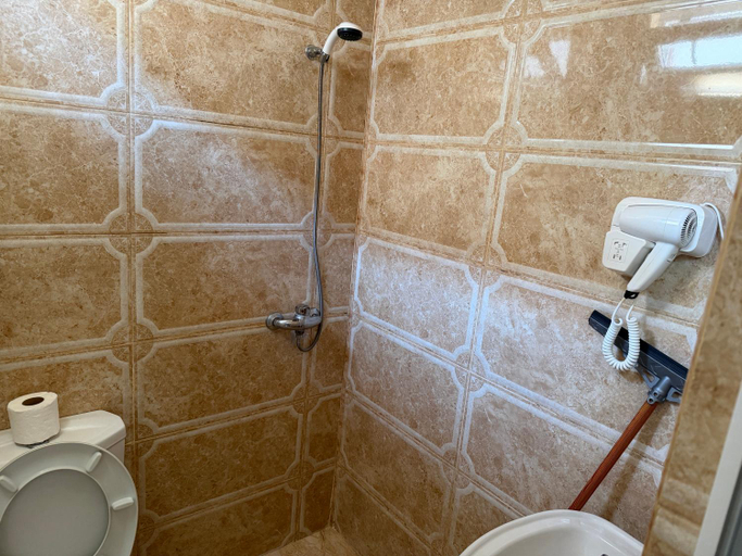 Bathroom 5, Hotel Like Mari, Kobuleti