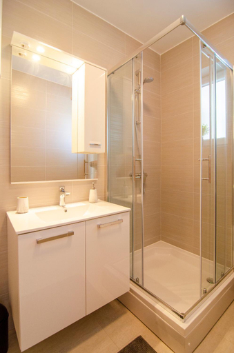 Bathroom, Apartments Sara, Bol