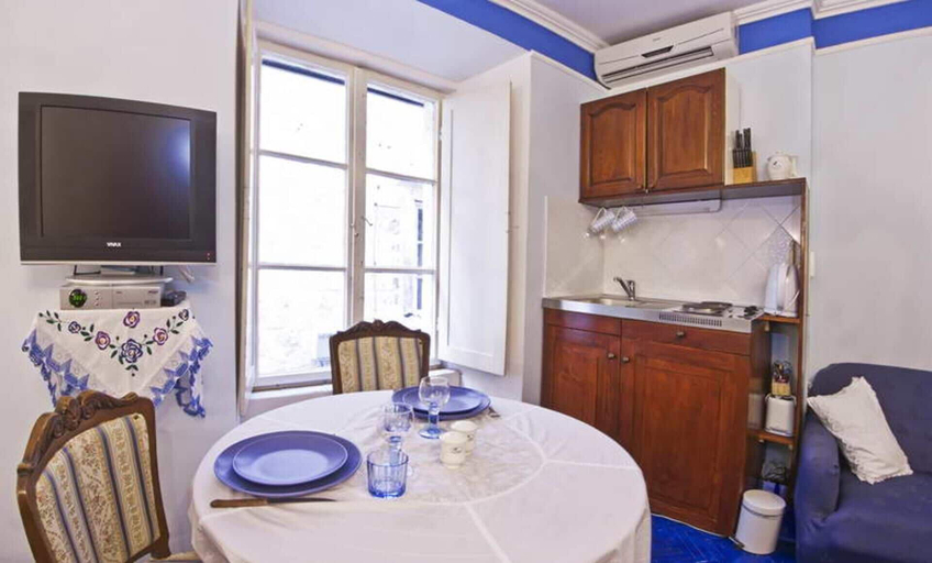 Dining, 1 Bed - Sleeps 2 - Centre of Old Town w Wifi, Dubrovnik