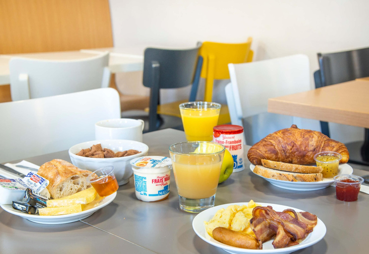 Food & Drinks 5, B&B HOTEL Nantes Parc Expos La Chapelle, Loire-Atlantique