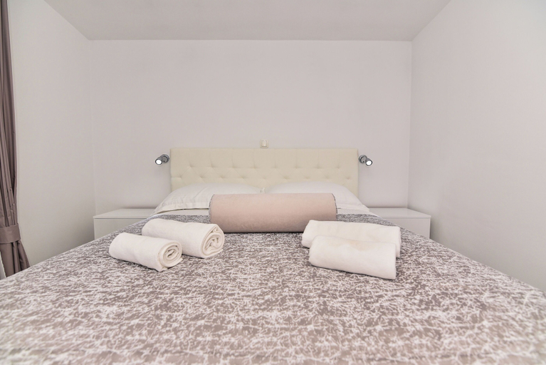 Room 2, Seaside Oasis on Island Vir With Private Pool and Ocean Views, Vir