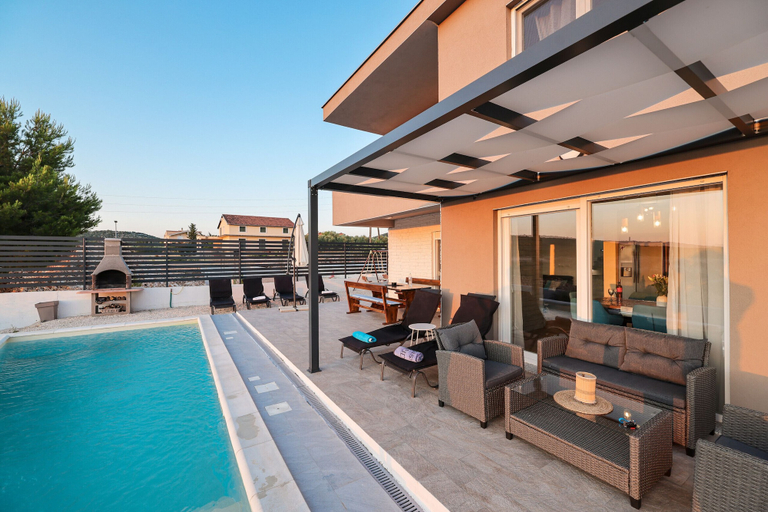 Sport & Beauty 5, Villa Carmen, Sukošan
