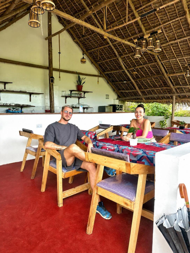 Food & Drinks 5, Kendwa Crystal Coast Hotel, Kaskazini 'A'