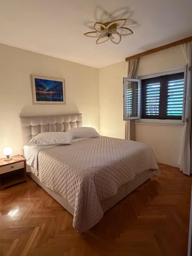 Bedroom 2, Lanterna Puntamika apt. near beach, Zadar