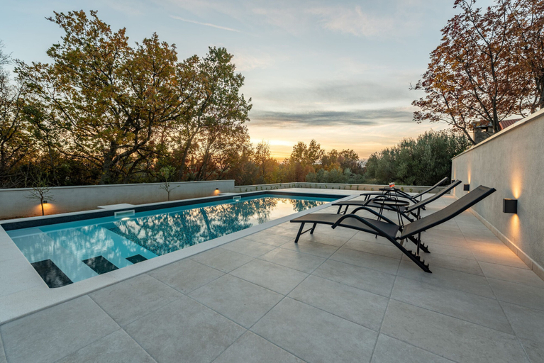 Pool 5, Villa The Family Zadarvillas, Jasenice