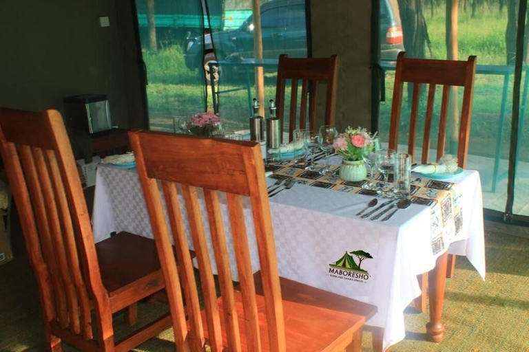 Dining 3, Maboresho Tented Camp, Serengeti