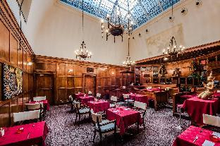 Food & Drinks 5, Courthouse Hotel London, London