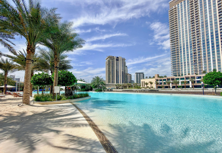 Beach 2, Swimmable lagoon 1BR pool view, Dubai