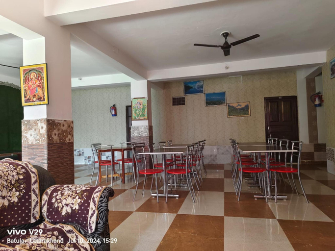 Food & Drinks, Hotel Sudarshan Palace Pipalkoti, Chamoli