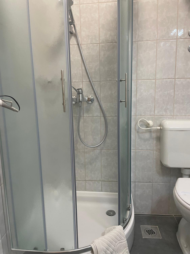 Bathroom 3, Villa Mira, Bol