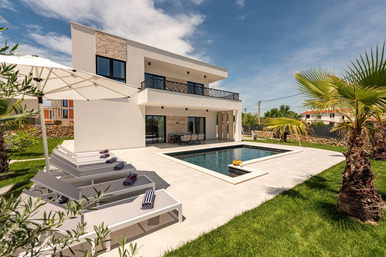Pool 5, Villa Krišto Zadarvillas, Privlaka