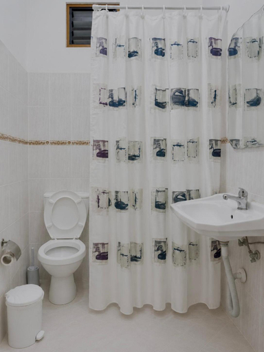 Bathroom 3, Vila Vladmir Sela, Sarandës