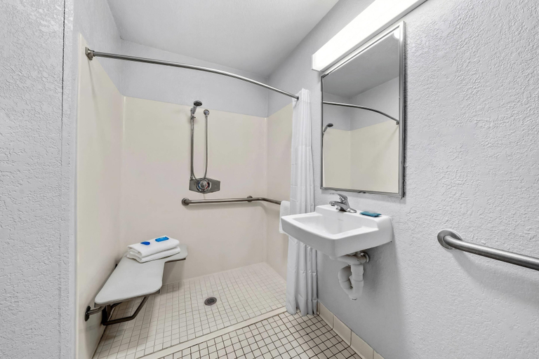 Bathroom 5, MainStay Suites Orlando Altamonte Springs, Seminole