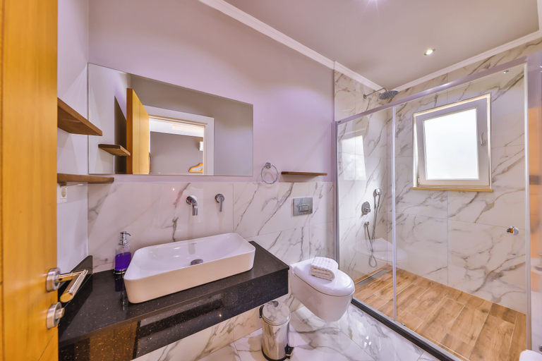 Bathroom 4, Durupduru Kaş, Kaş