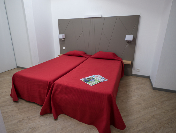 Bedroom 3, Résidence appart-hôtel Hendaye - Sokoburu, Pyrénées-Atlantiques