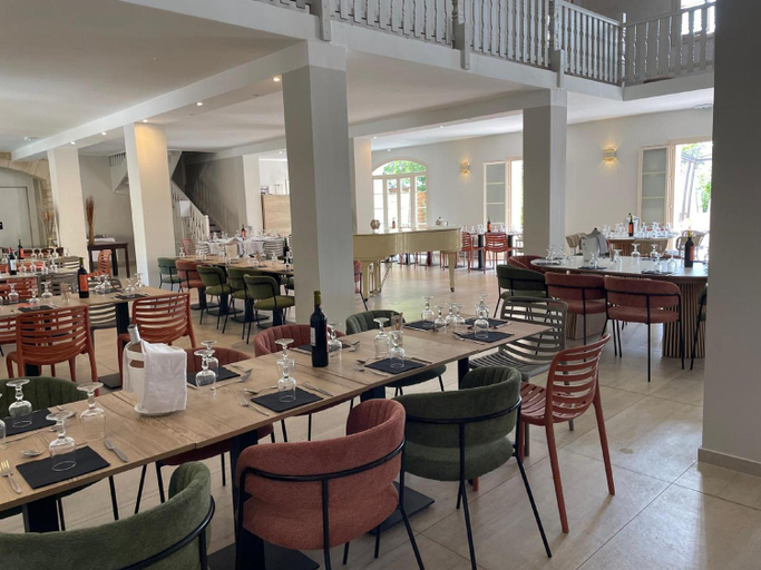 Food & Drinks 5, Best Western Le Clos de l'Aube Rouge, Hérault