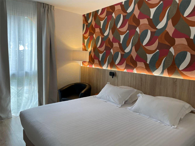 Bedroom 2, Best Western Le Clos de l'Aube Rouge, Hérault