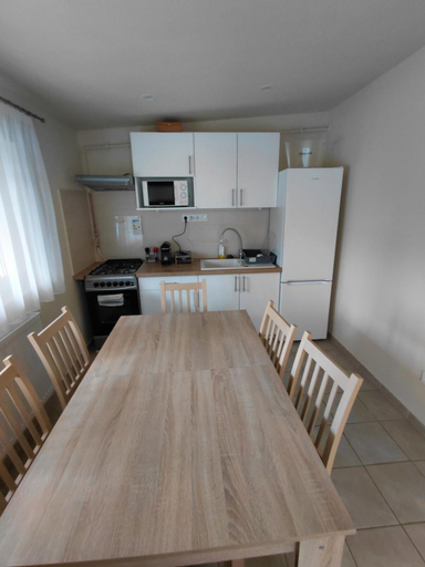 Others 3, Borti Apartman, Siófok