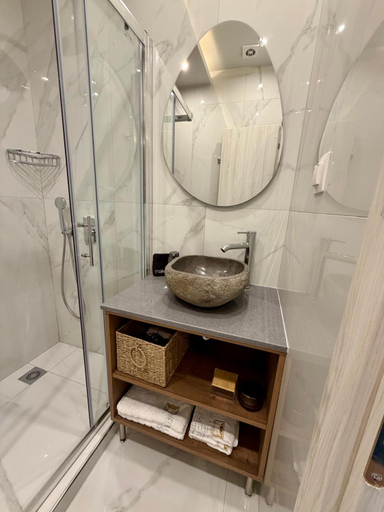 Bathroom 2, Hellenikon Suites, Central Macedonia