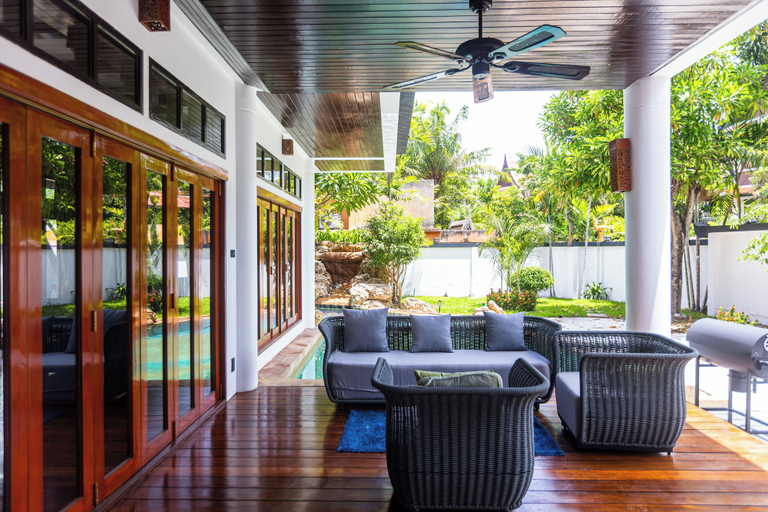 Terrace/patio 3, Jomtien Seaview Thai Pool Villa  BBQ, Sattahip