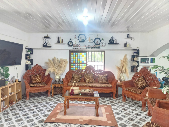 Living room 5, Casa Del Chen - Budget-friendly Stay, Aringay