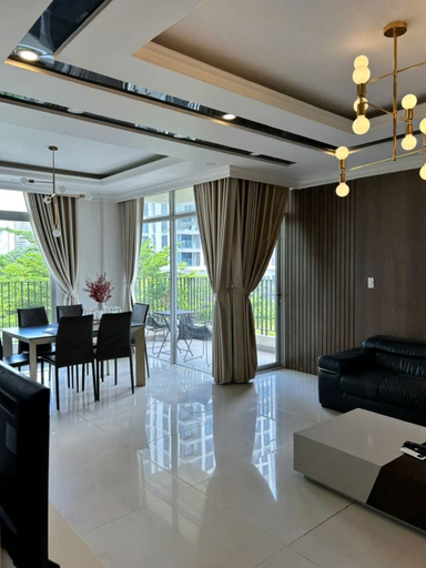 Living area, Lumiere Home 3BR - Just 5 Mins to SECC, District 7
