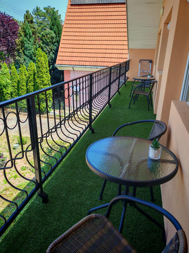 Others 4, Lilian apartmanhaz, Siófok