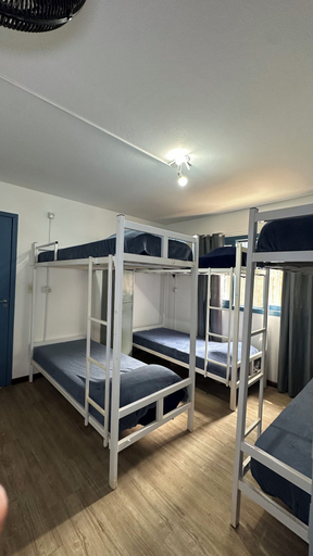 Bedroom 3, Sea Wolf Surf Hostel - Campeche, Florianopolis
