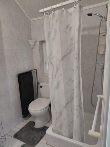 Bathroom 2, Valeria Vendeghaz Heviz, Hévíz/Keszthely