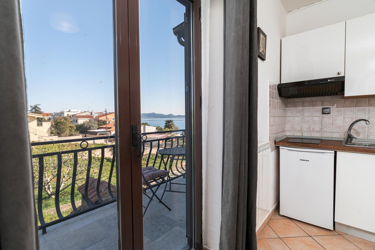 Others 3, Apartmani Olga, Bibinje
