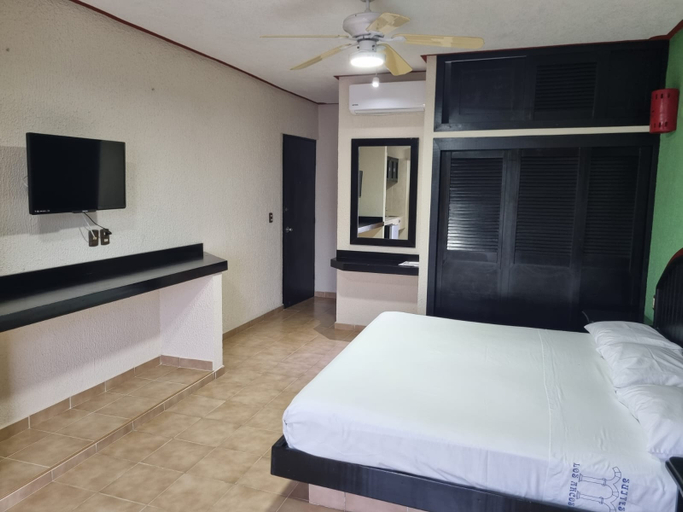 Bedroom 3, Suites Los Arcos, Isla Mujeres
