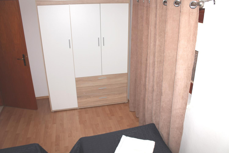 Bedroom 2, Apartments Ana, Pula