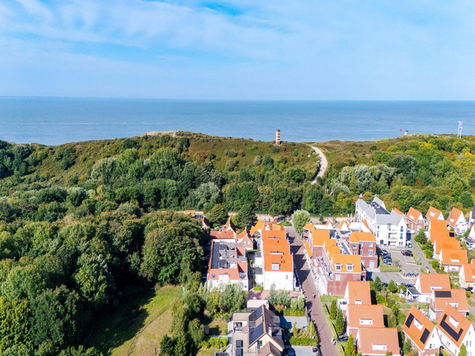 Others 2, Apartment in Koudekerke Near Seabeach, Veere