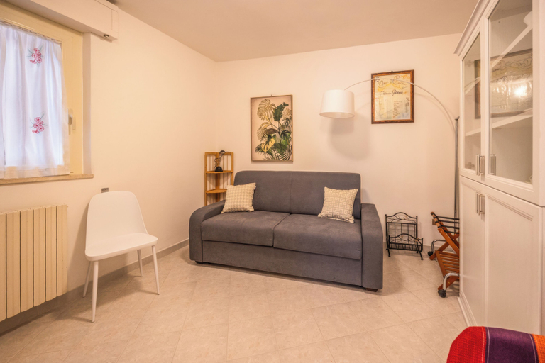 Living area 5, Casa Marinella, Ascoli Piceno