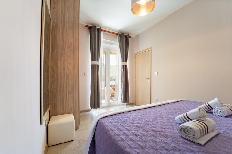Bedroom 3, Vila More, Šibenik