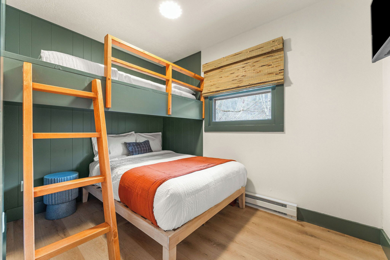 Room 5, The Drift Resort, Taney