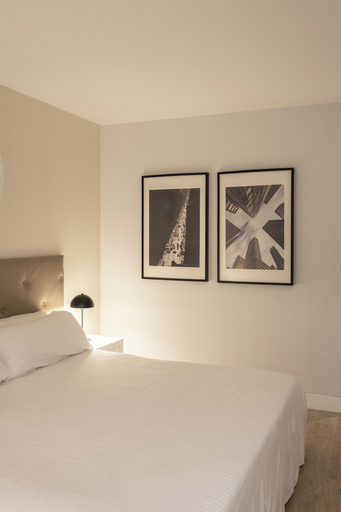 Bedroom 3, Latroupe Grand Place, Bruxelles