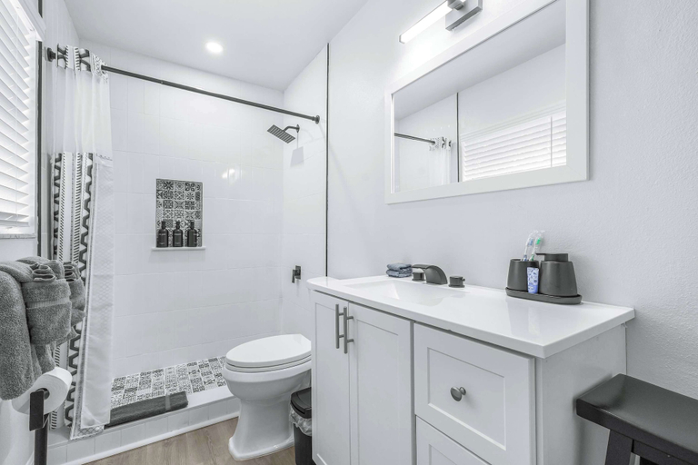 Bathroom 2, Terrace Park Retreat, Hillsborough