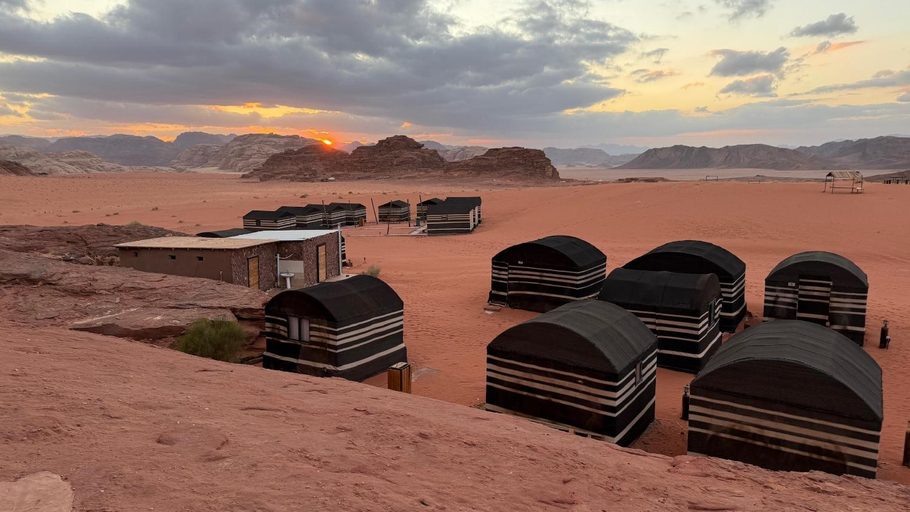 Others 4, Wadi Rum Desert Night Camp, Quaira