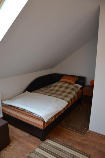Bedroom 2, Falusi Patika - Tisza-to Vendeghaz, Tiszafüred