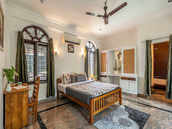 Room 2, Dancenter Lakshmipuram Palace by Checkin, Kottayam