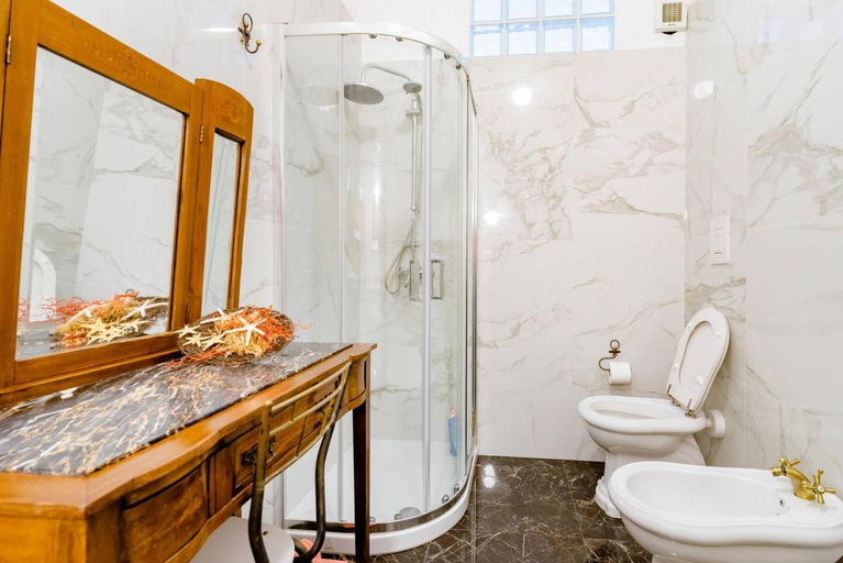 Others 4, B&B Sophia, Cosenza