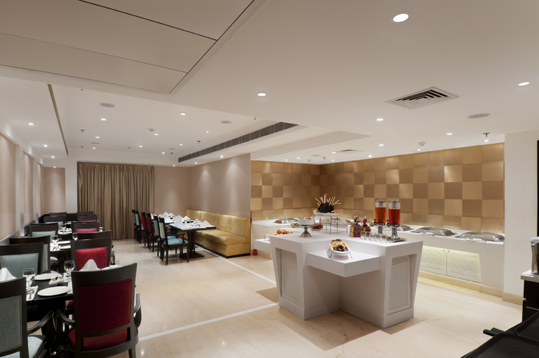 Food & Drinks, Eastlynn Collections, Huda City Centre, Gurgaon