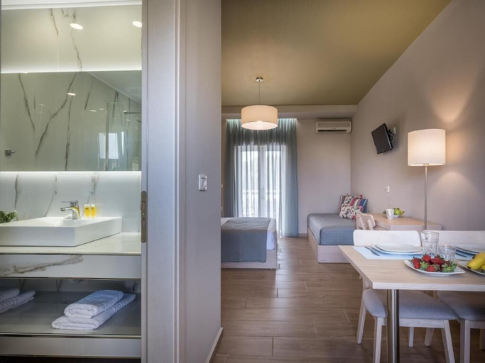 Others 5, Katerina Studios, Ionian Islands
