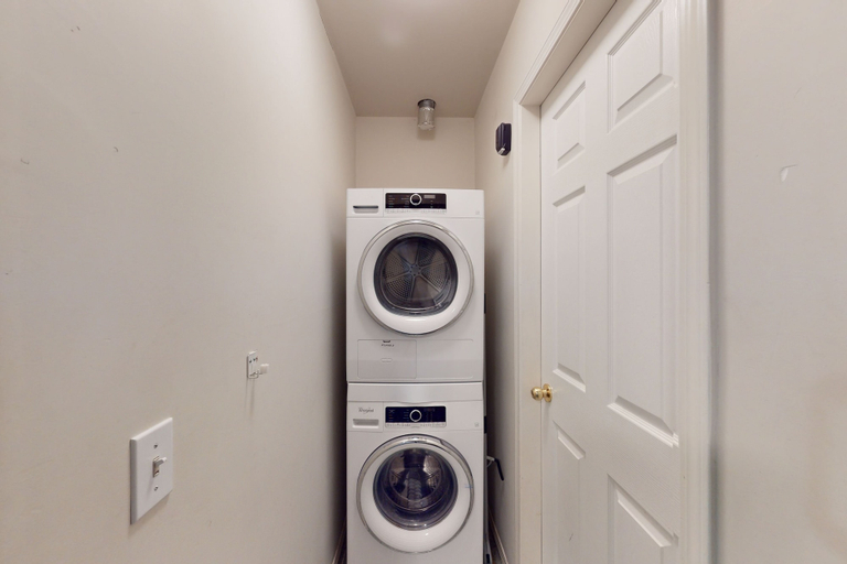 Laundry, Chateau on the Ridge by Okanagan Premier, Kootenay Boundary
