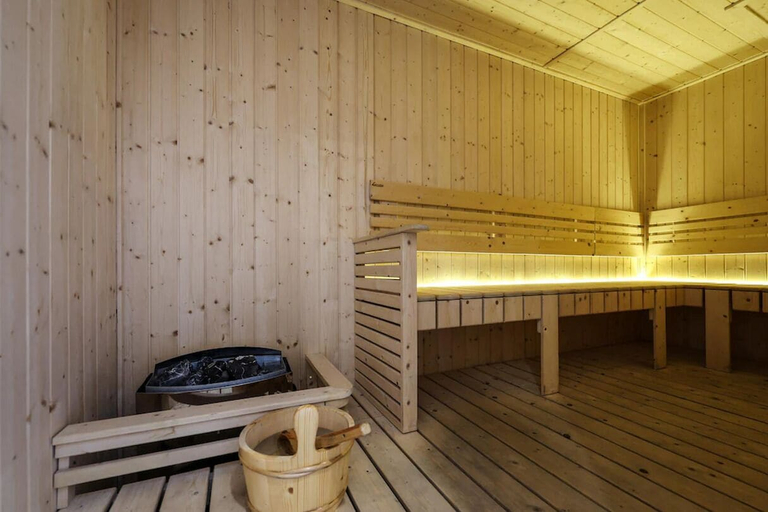 Sauna, KL Majestic VIP Studio Massage Chair 26-1a Klcc View, Kuala Lumpur